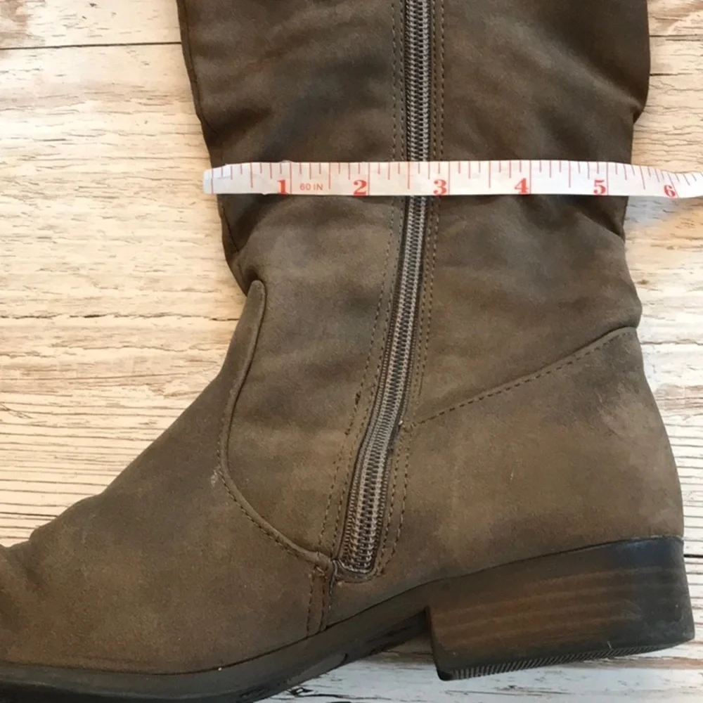 Slouchy Tall Boots Faux Suede in Taupe size 6